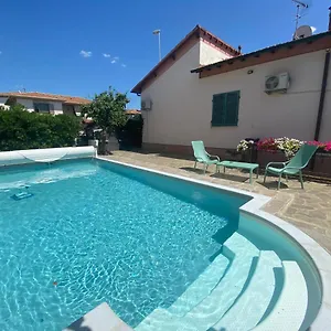 Casa Rosa Cecina (Livorno)