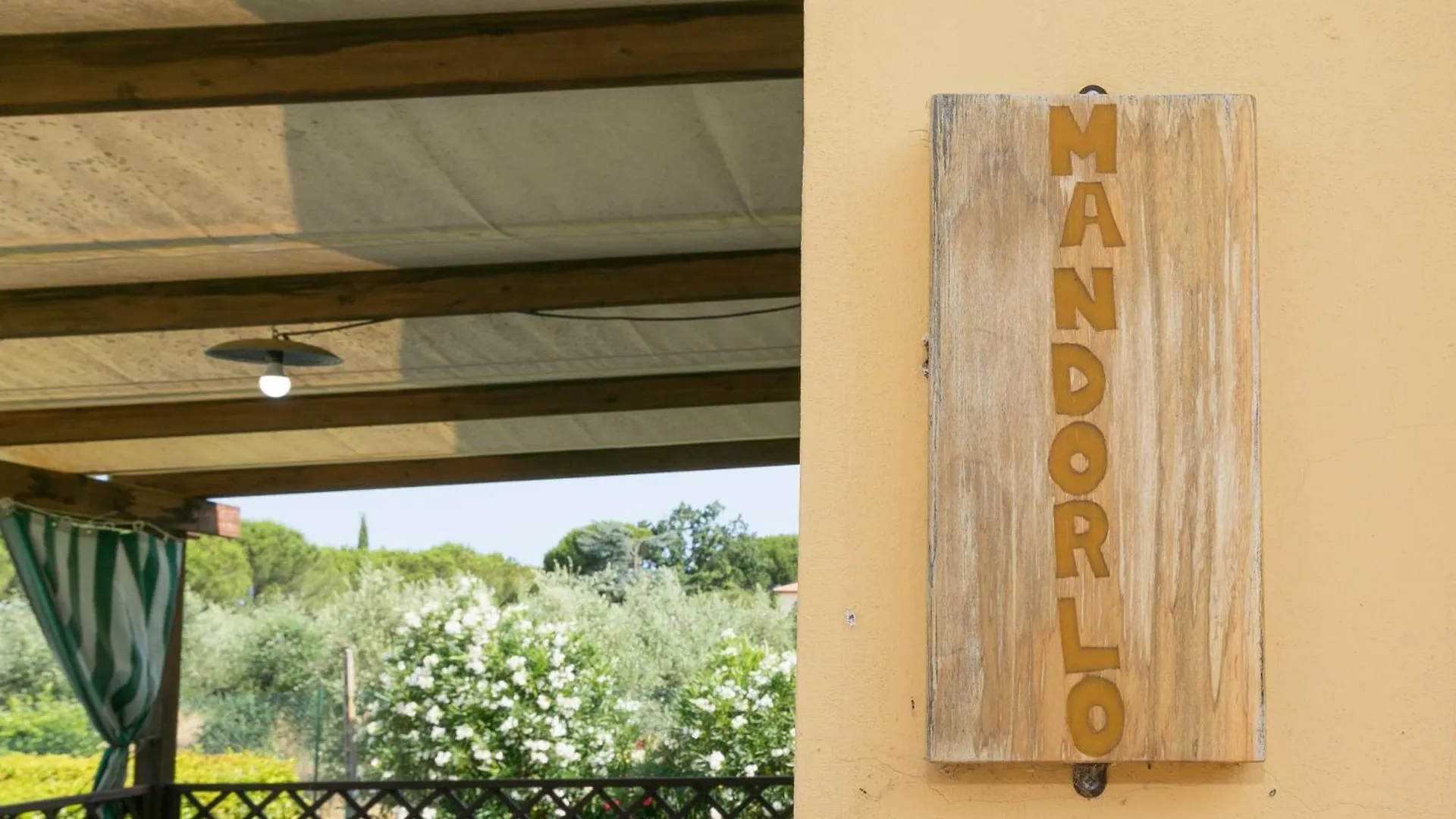 Il Pino - Appartamento Mandorlo تشيزينا 0*,  إيطاليا